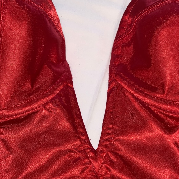 Silk/ Satin red corset - Picture 3 of 8